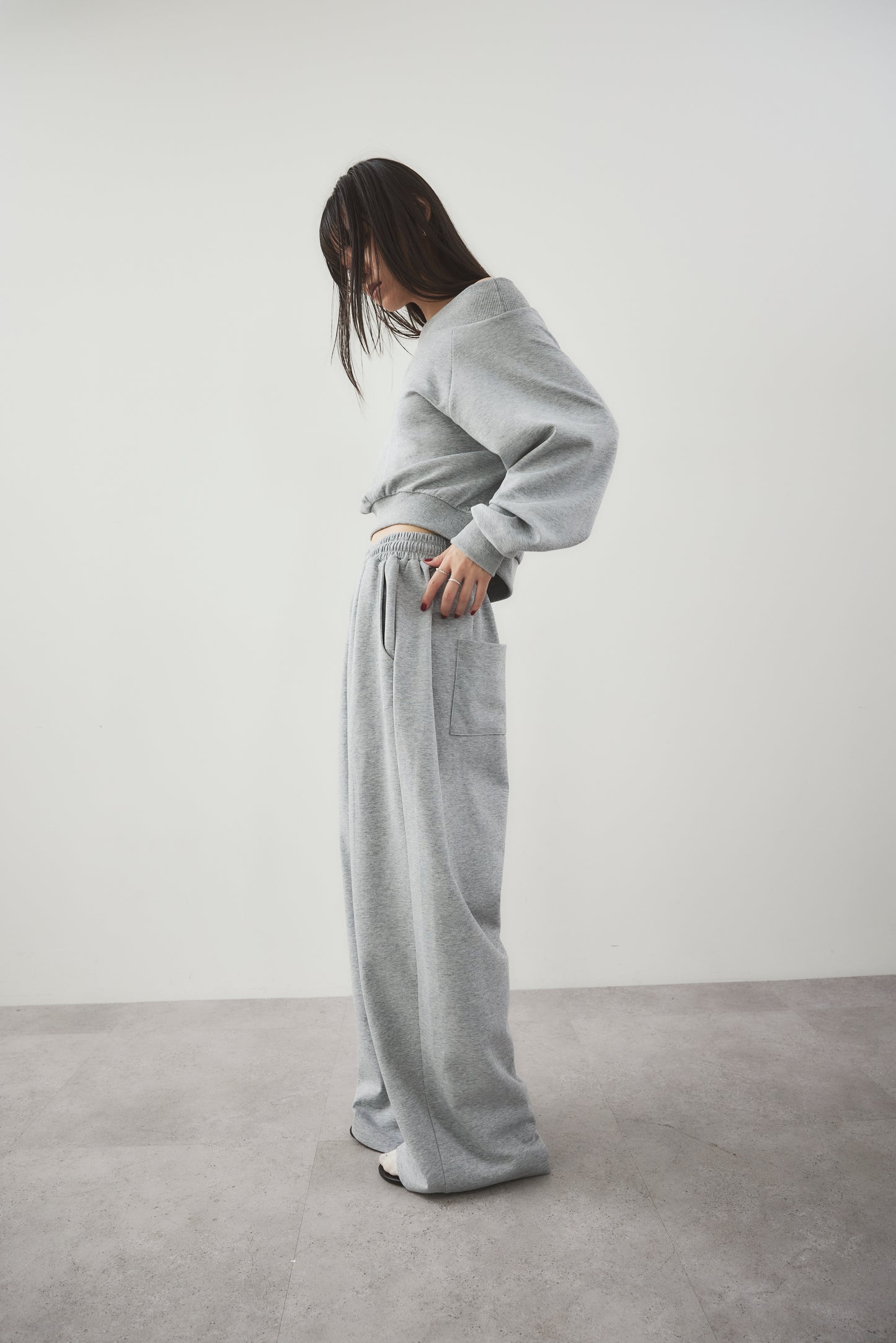 Sweat touch tuck pants