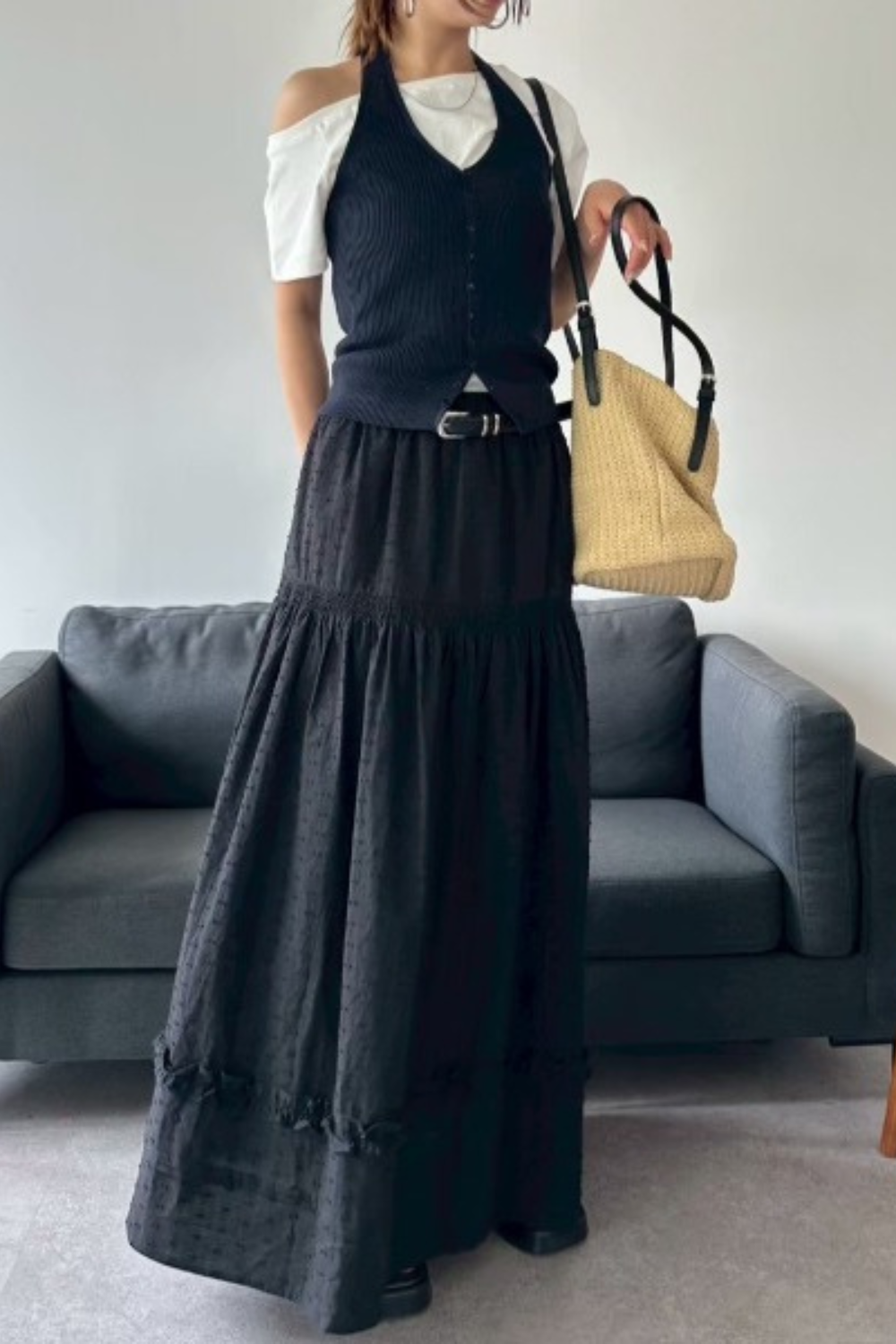 One-shoulder T-shirt