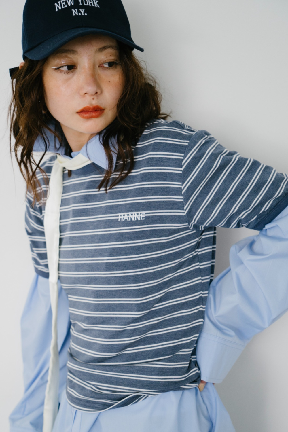 Border compact tee