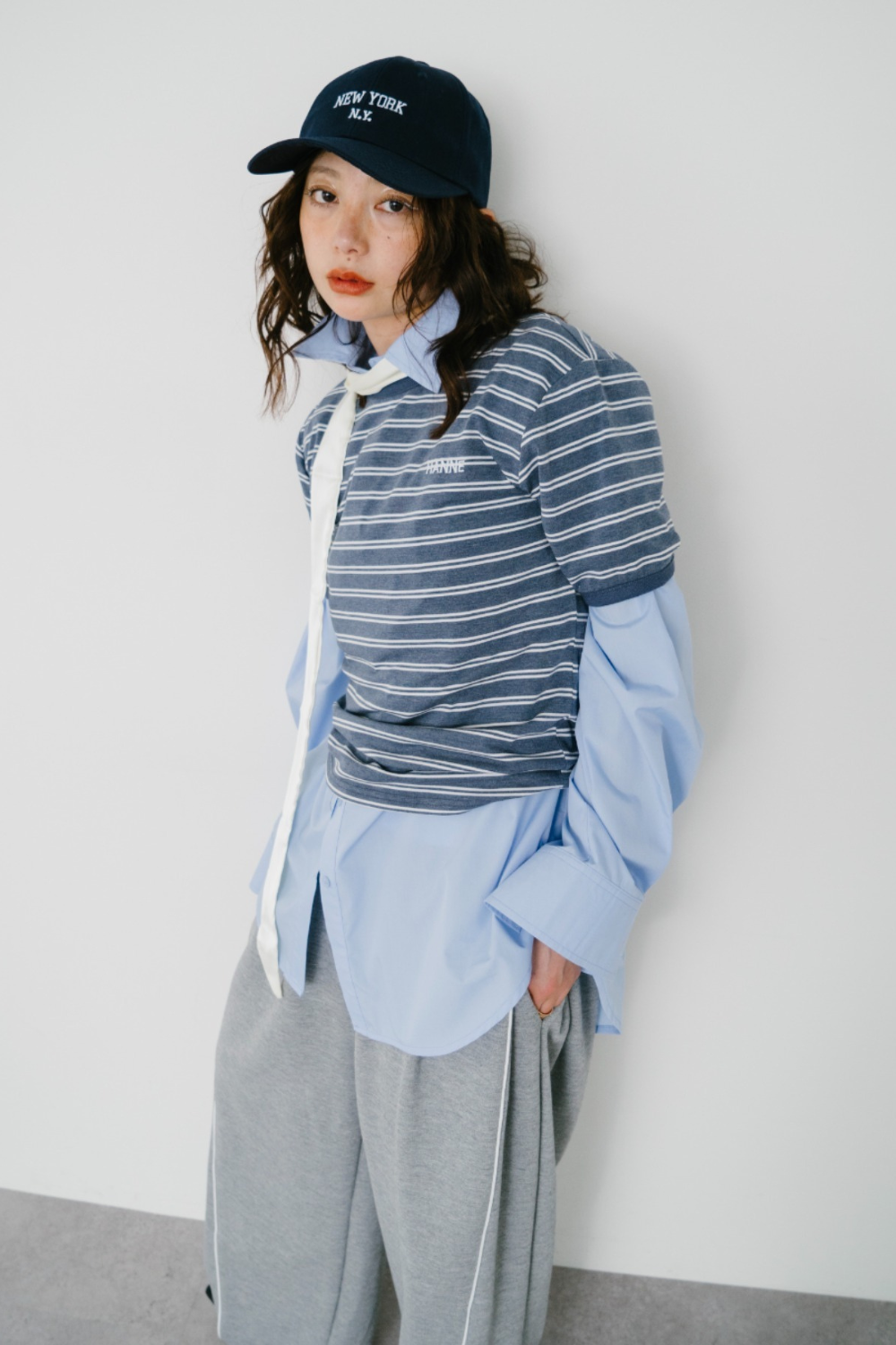Border compact tee