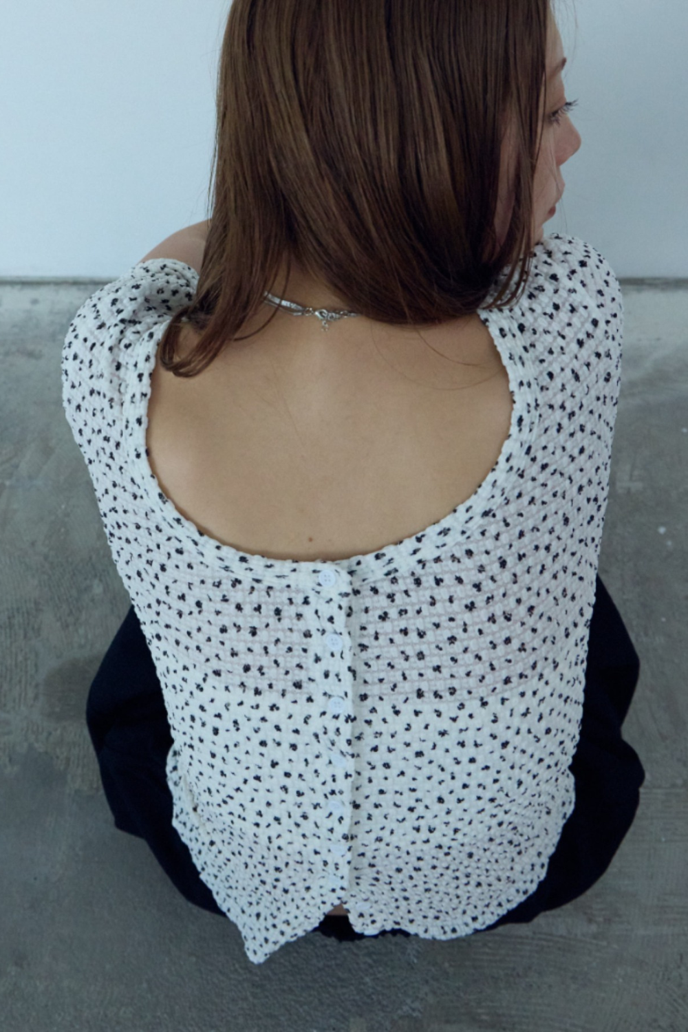 Flower front button TEE