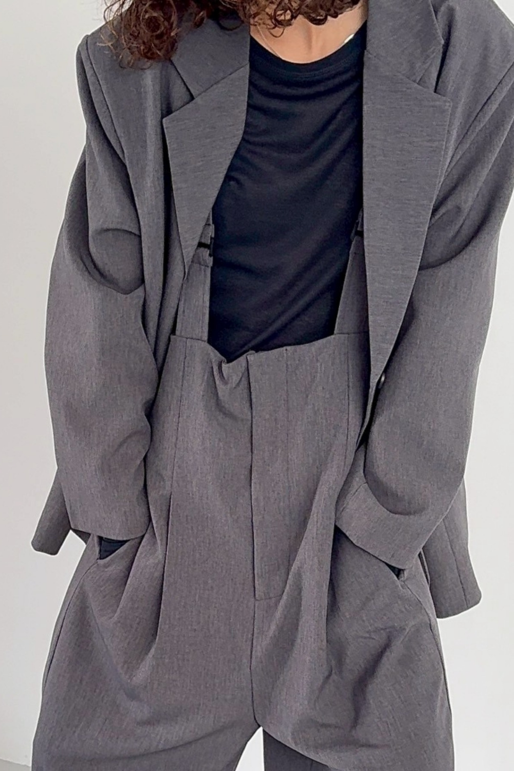 Single-breasted tailored jacket