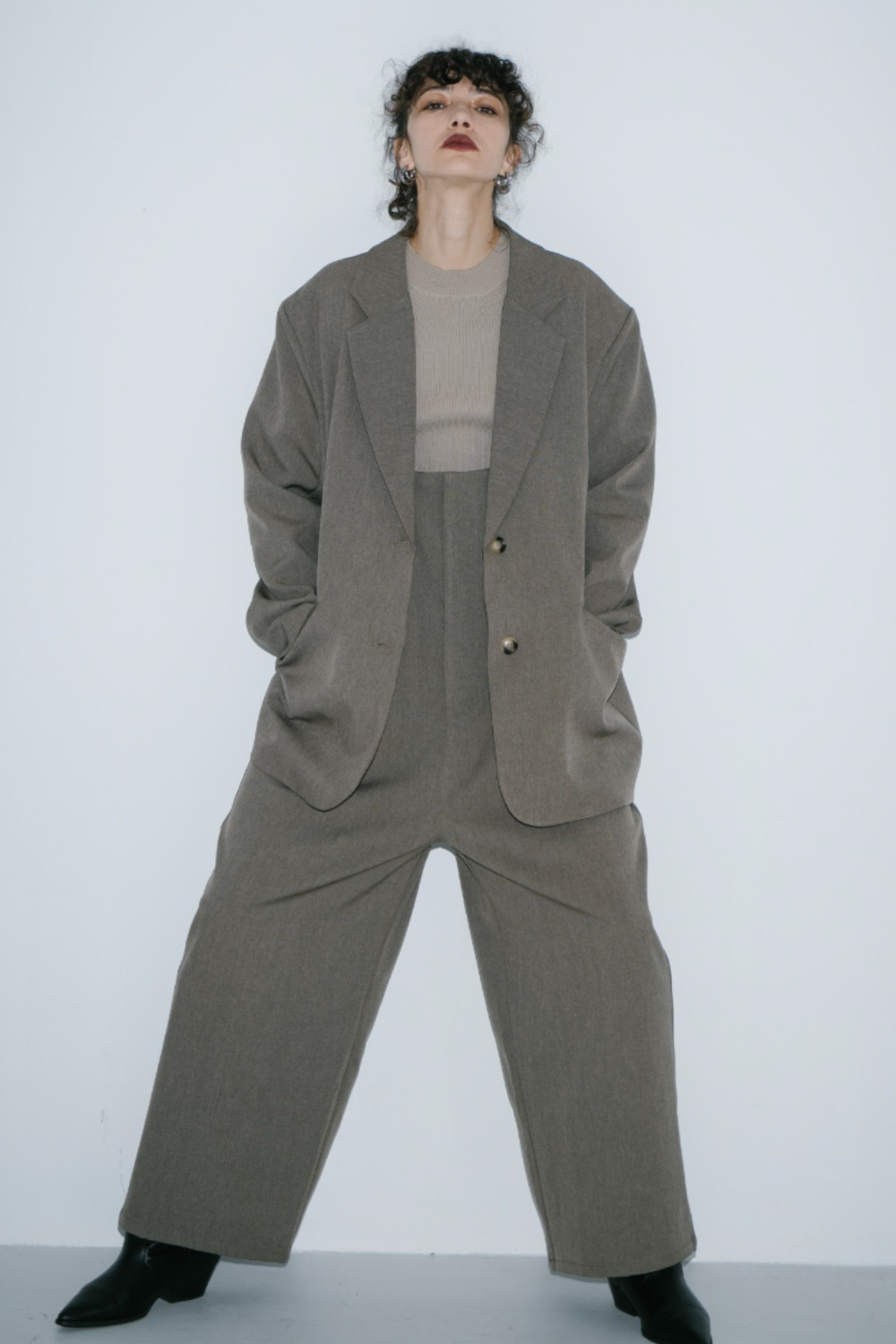 Single-breasted tailored jacket