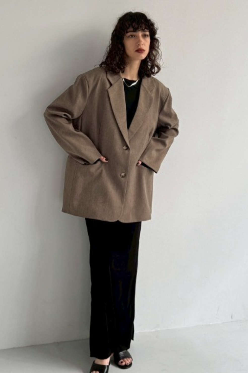 Single-breasted tailored jacket