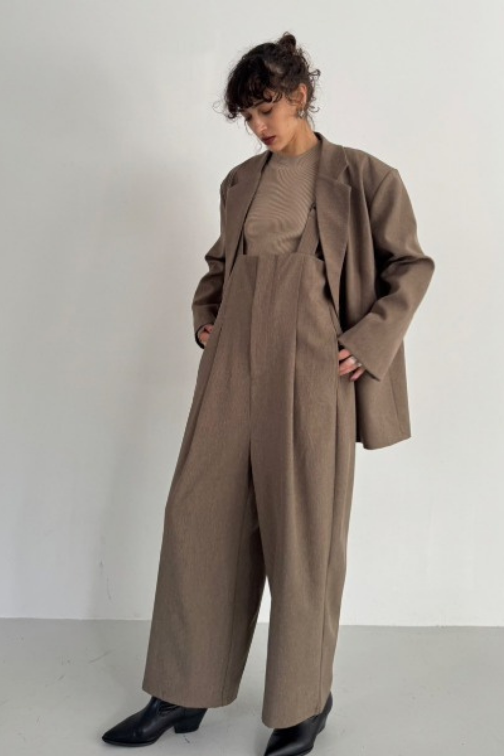 Single-breasted tailored jacket