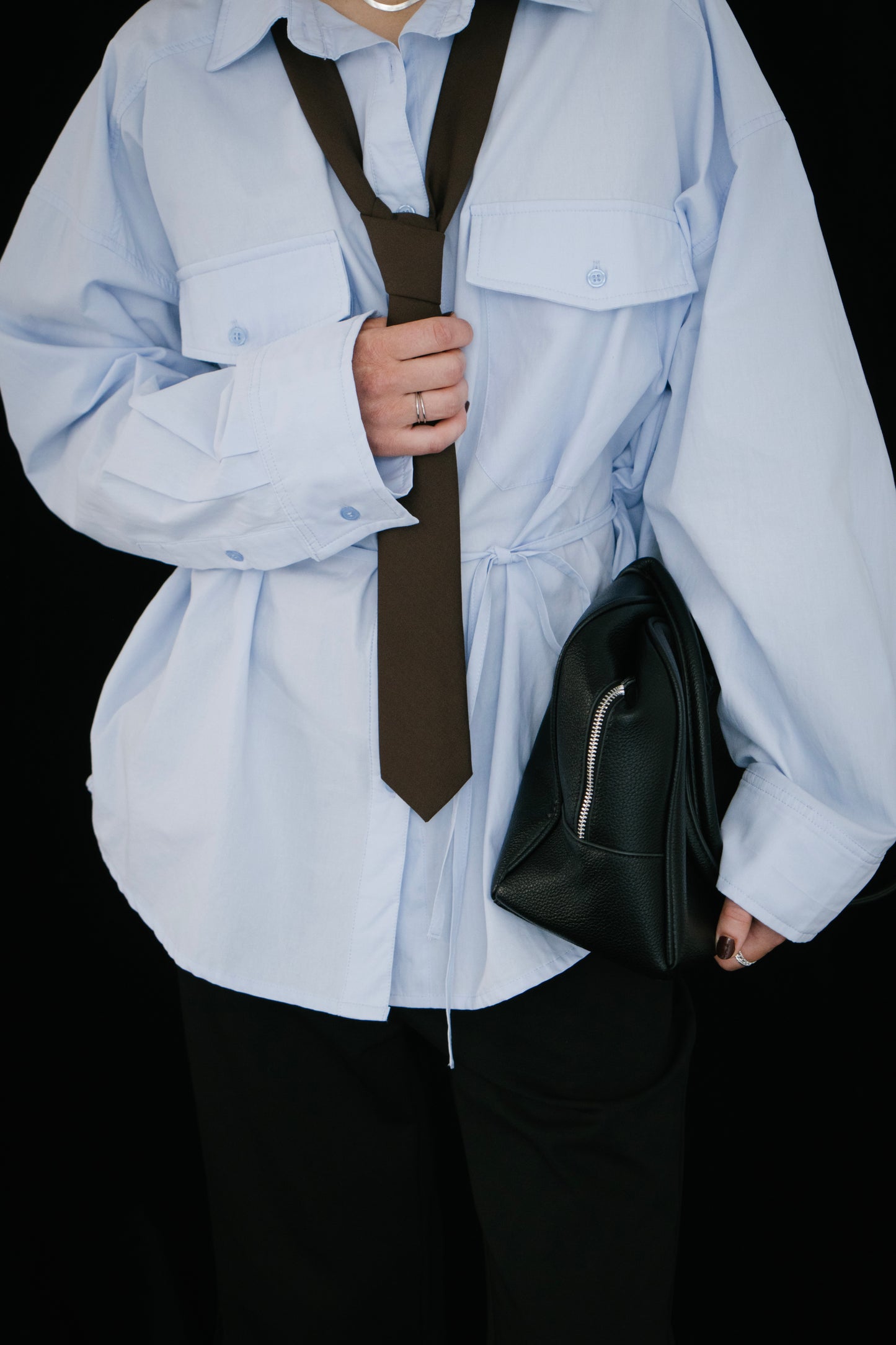 Solid tie
