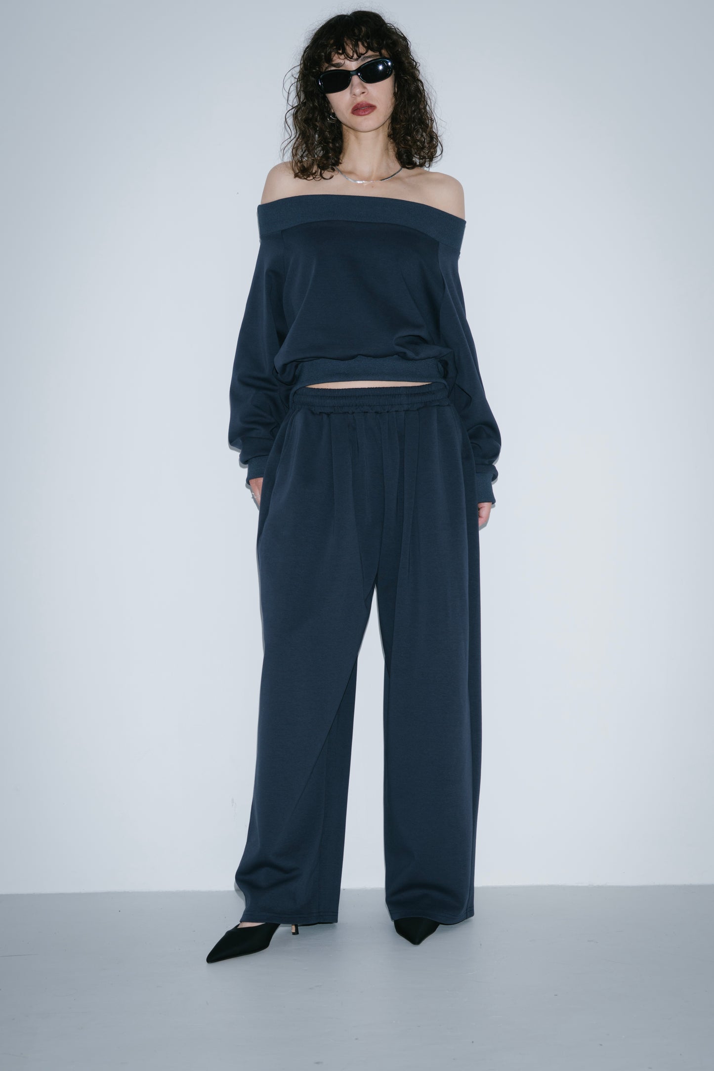 Sweat touch tuck pants