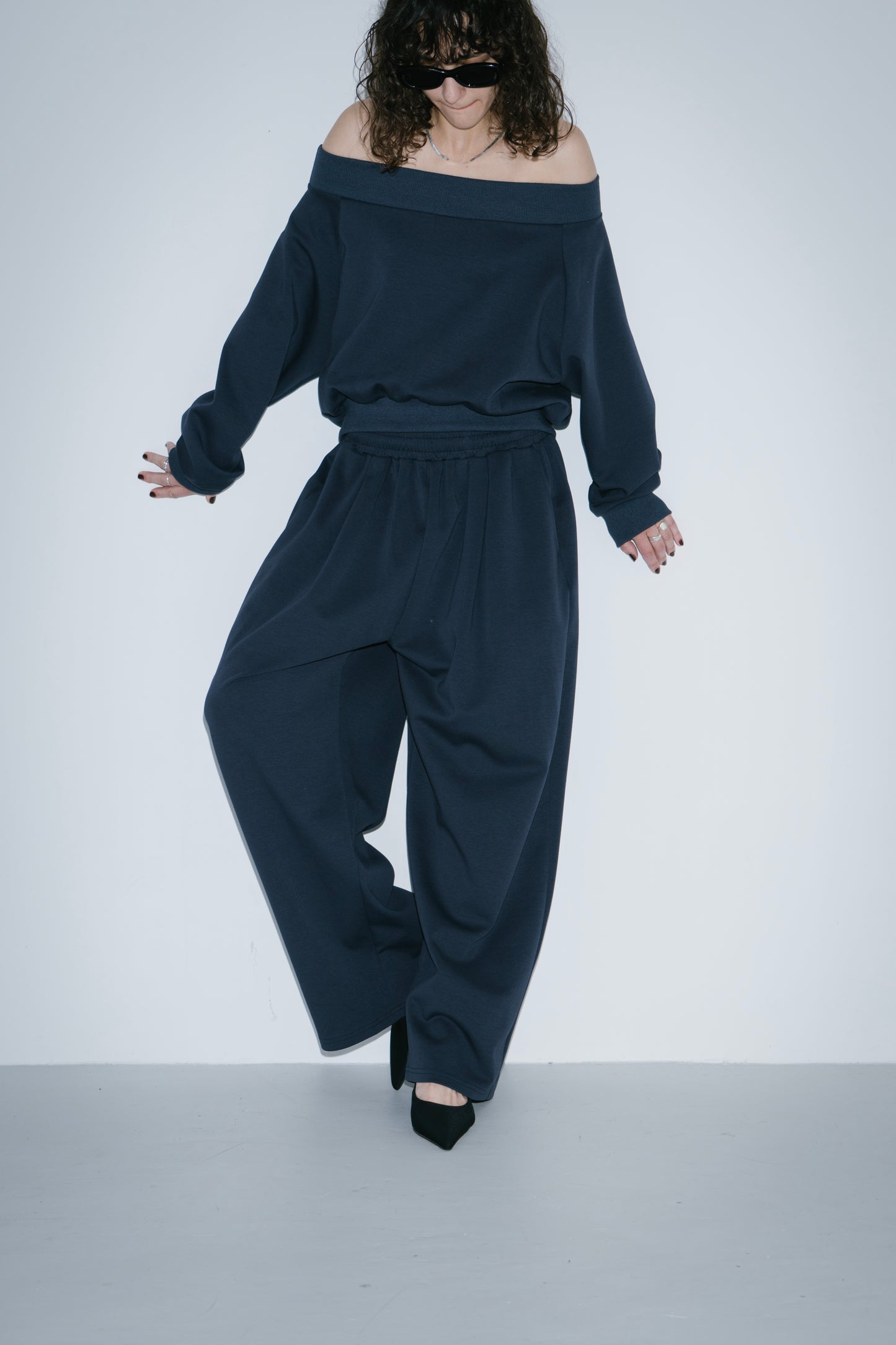 Sweat touch tuck pants