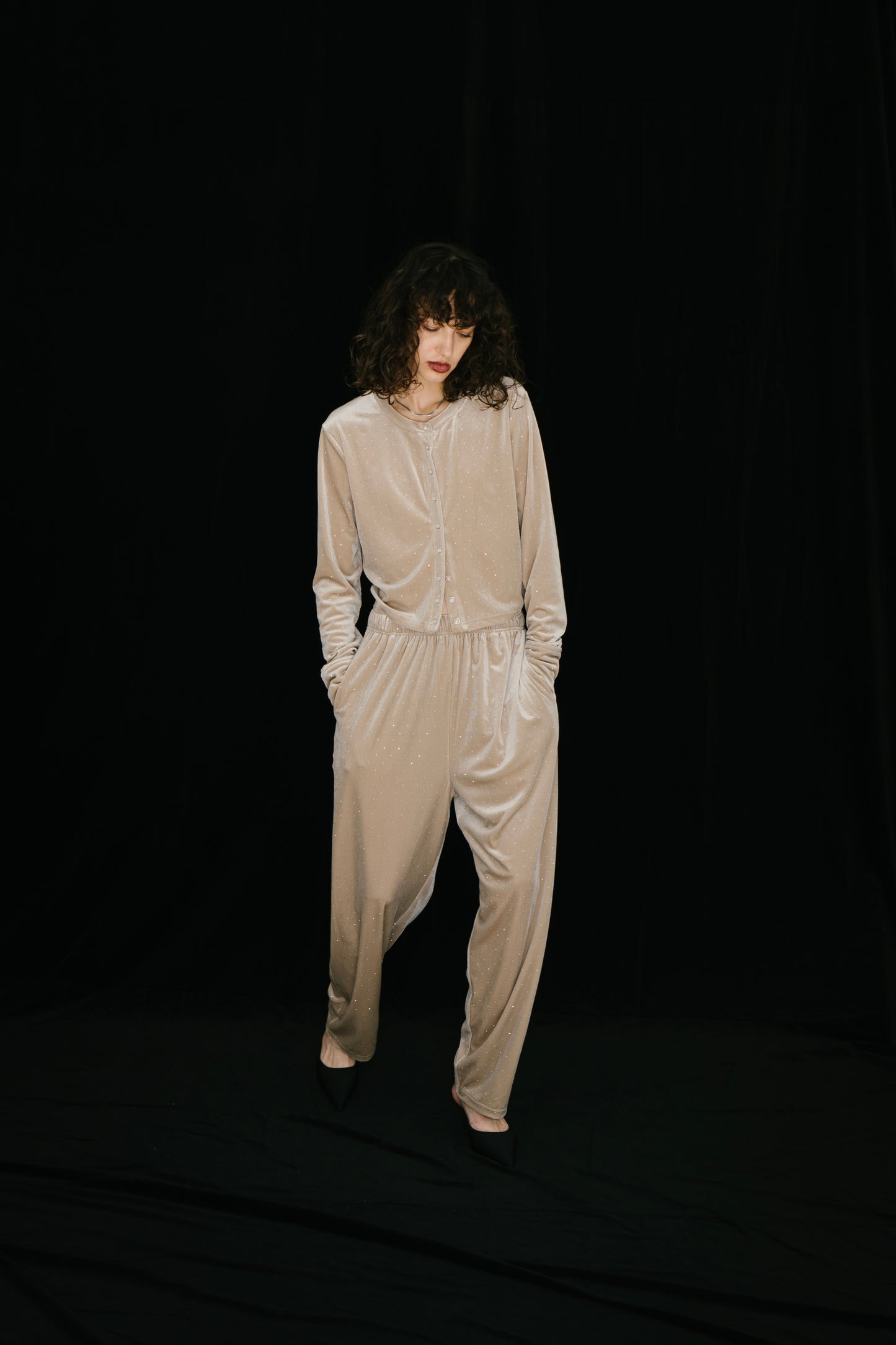 Shiny dot velour pants