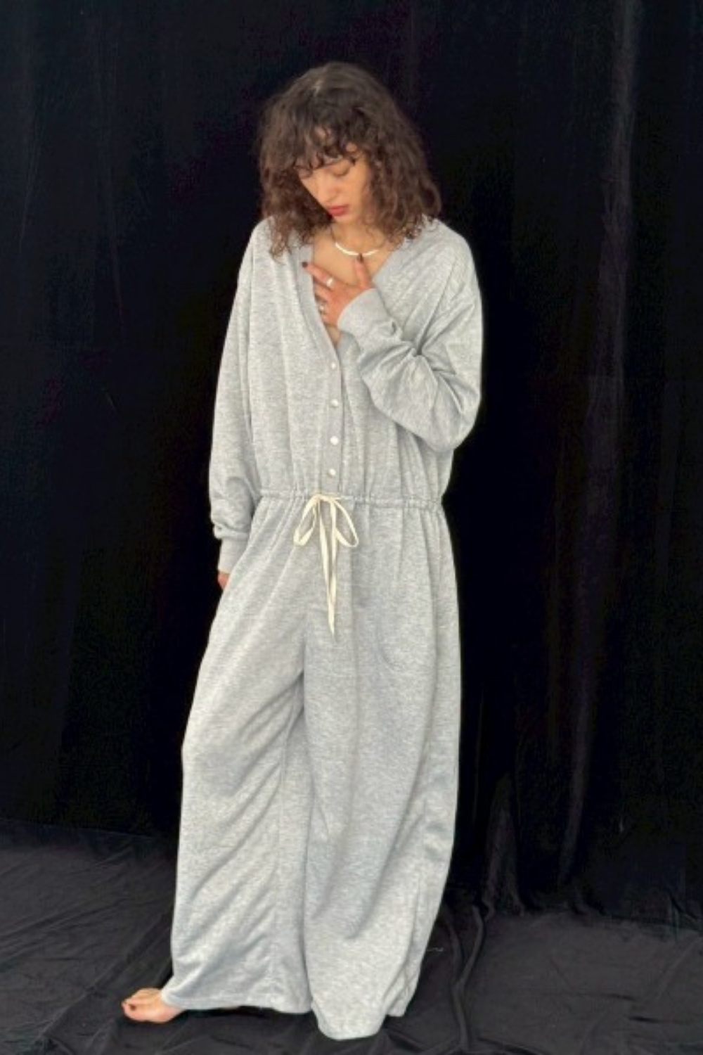 V-neck sweatshirt jumpsuit