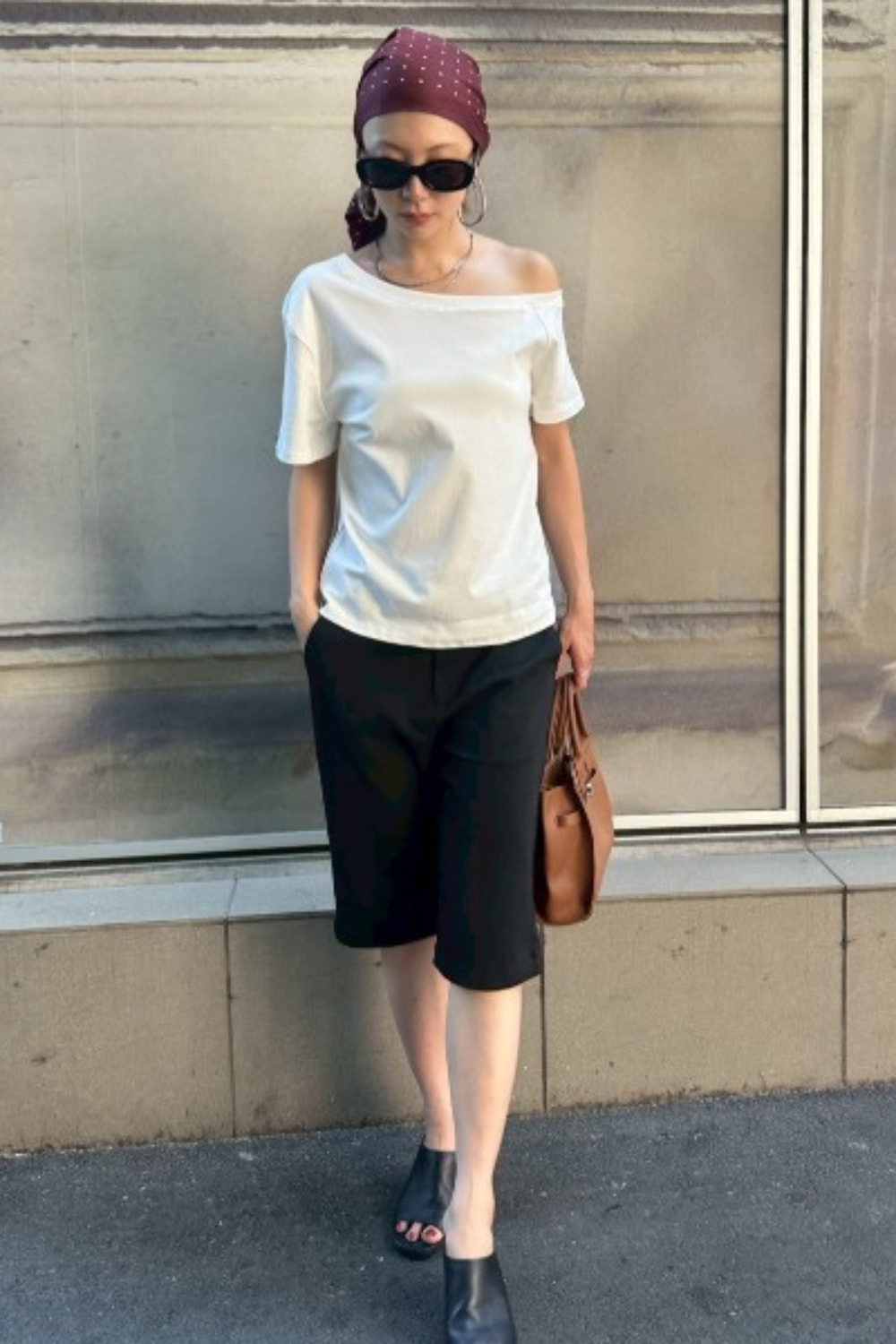 Slit hem capri pants