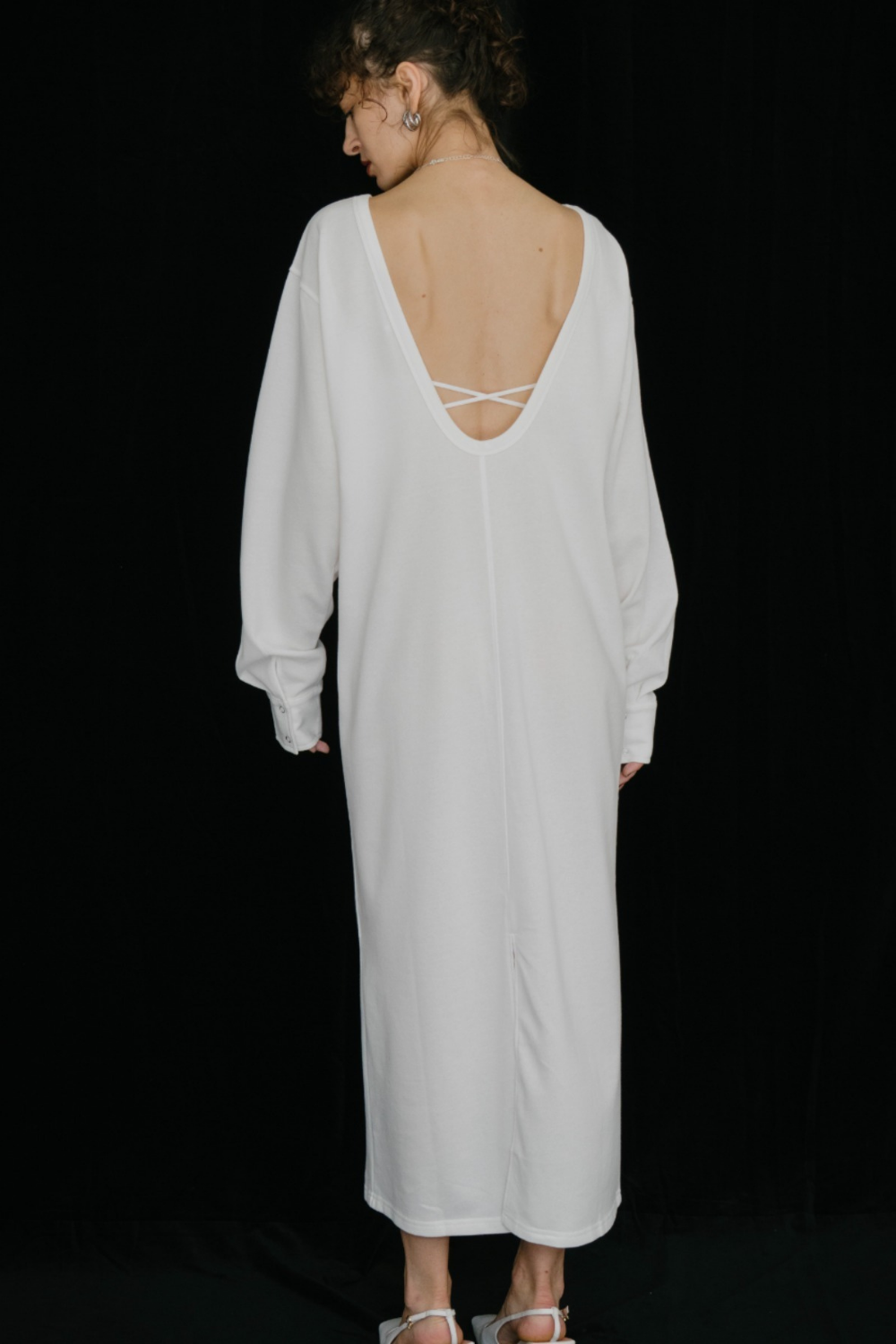 Back open cut dress