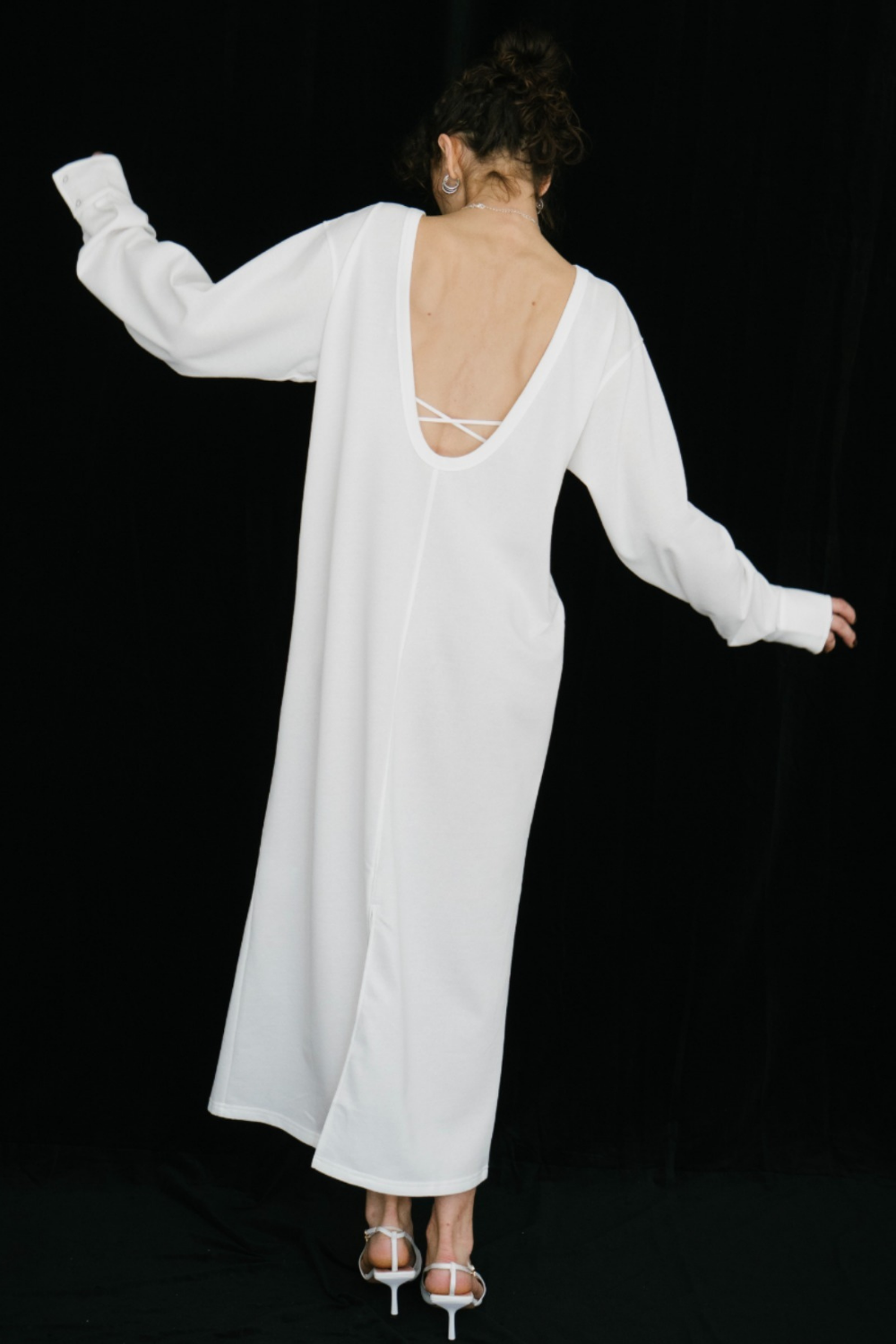 Back open cut dress