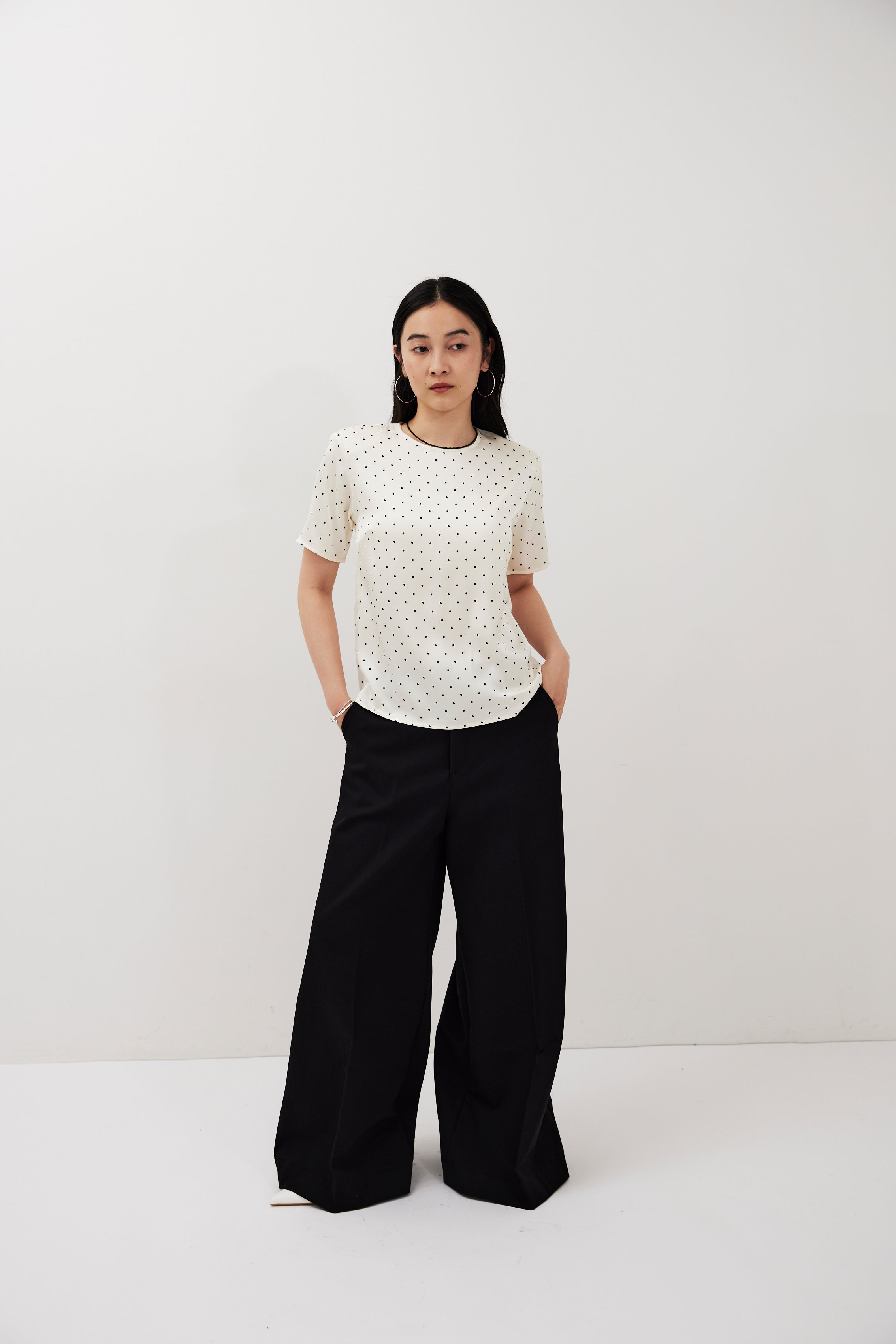 Dot satin half-sleeve blouse