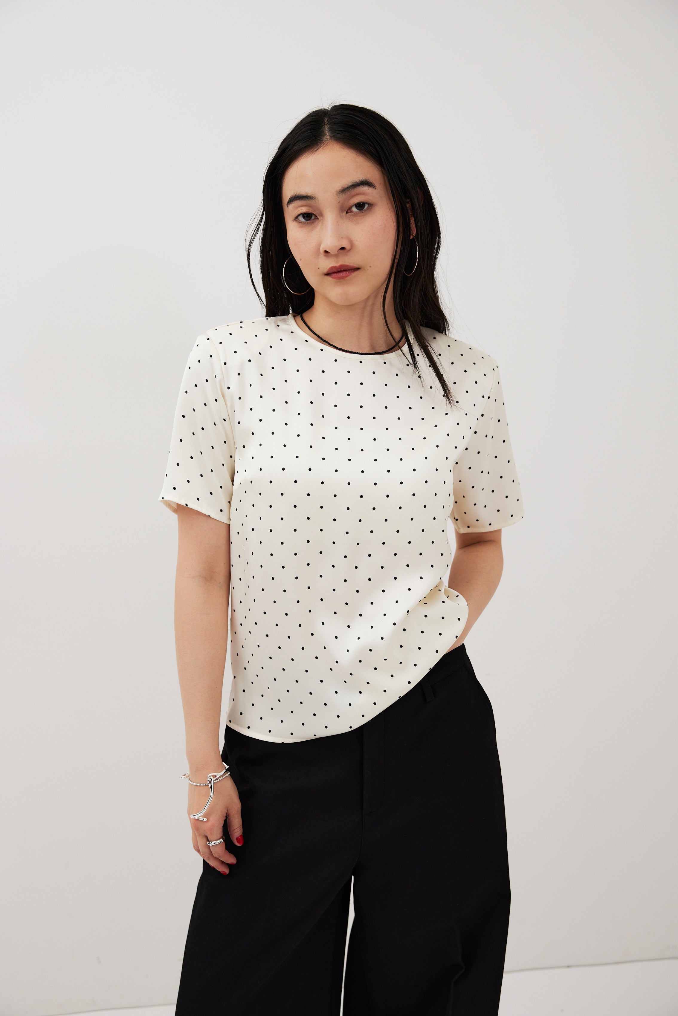 Dot satin half-sleeve blouse