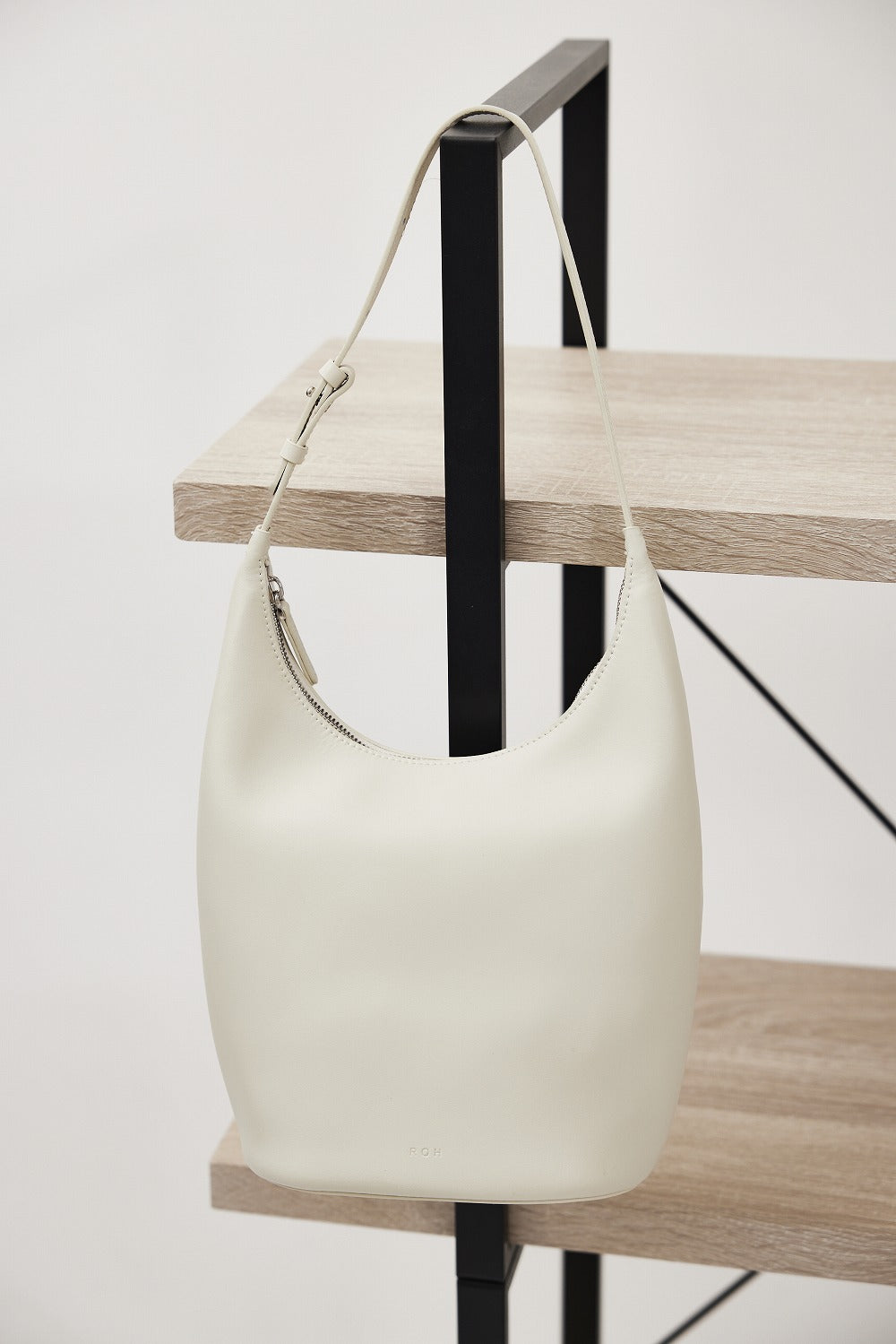 ROH SEOUL - Medium around hobo bag – HANNE ONLINE SHOP