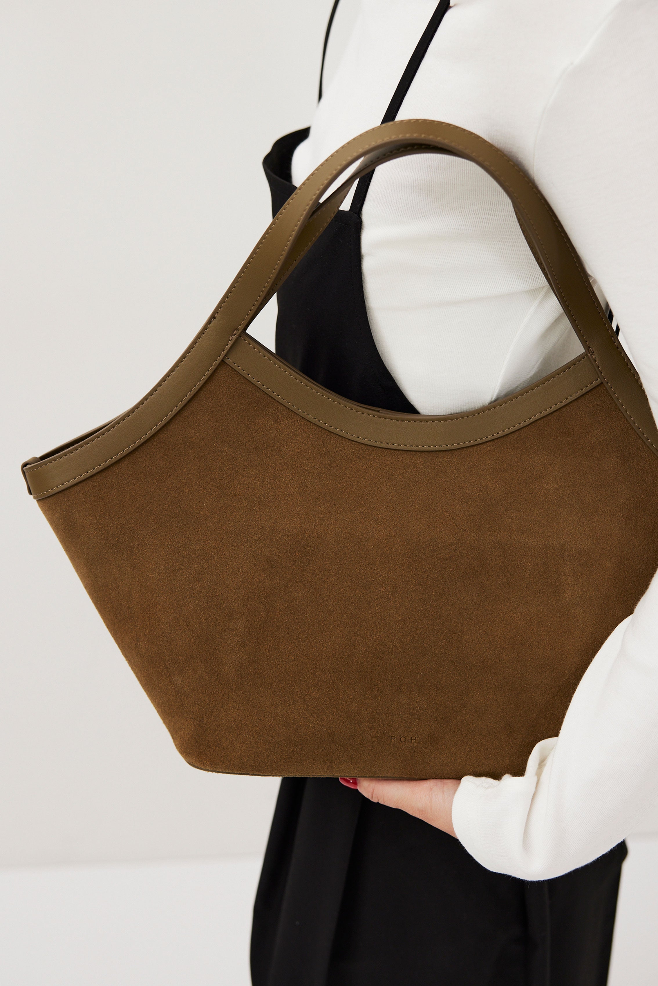 ROH SEOUL - Harbor tote bag Suede
