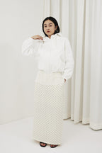 Dot satin long skirt