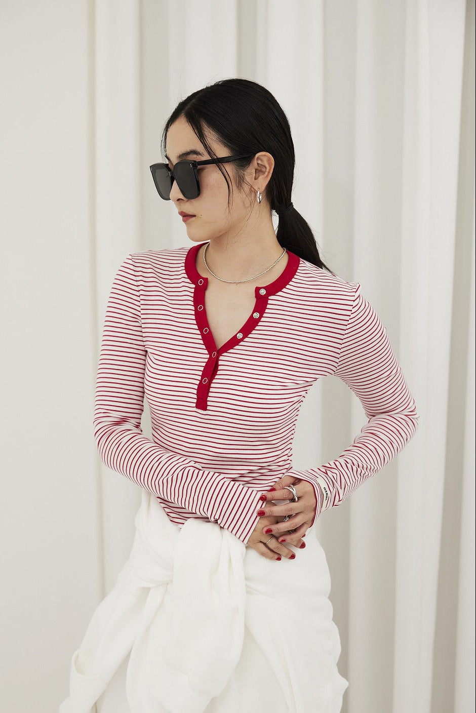 トップス simply complicated SNAP HENRY L/S TEE Snap-button henry-neck long sleeve TEE – HANNE ONLINE SHOP