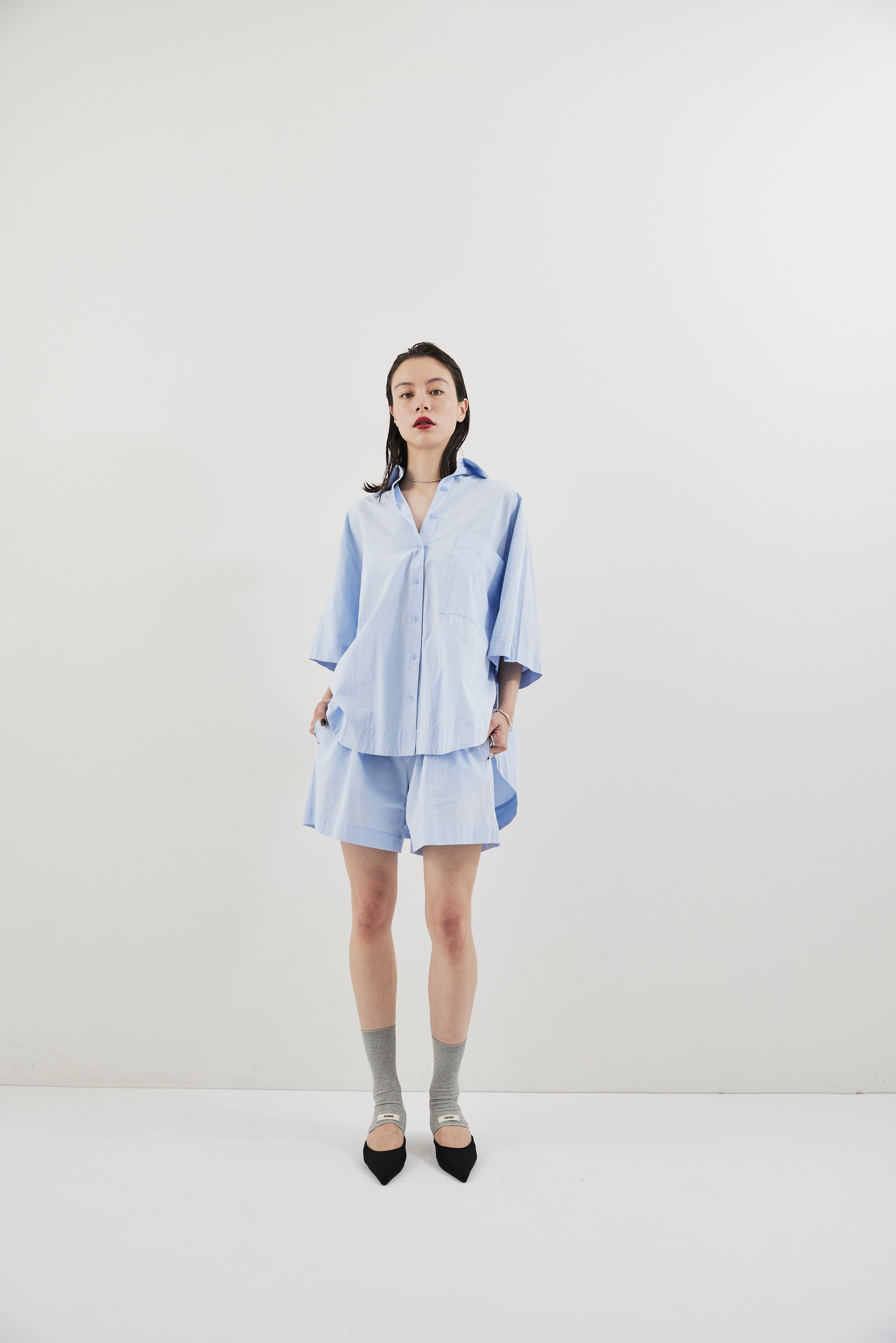 Half sleeve shirt setup