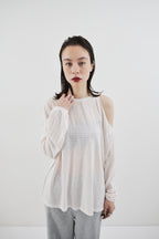 Open shoulder border long TEE