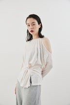 Open shoulder border long TEE