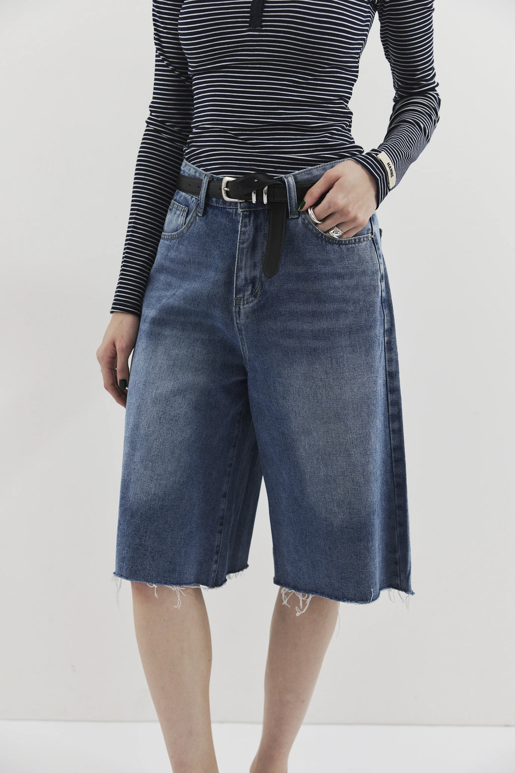 Bermuda denim pants