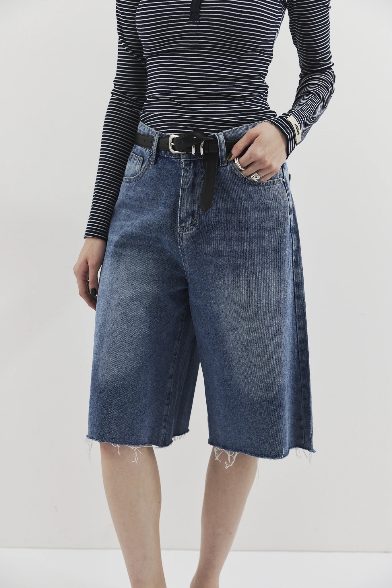 Bermuda denim pants