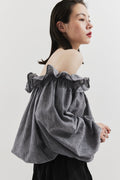 Airy volum off shoulder blouse