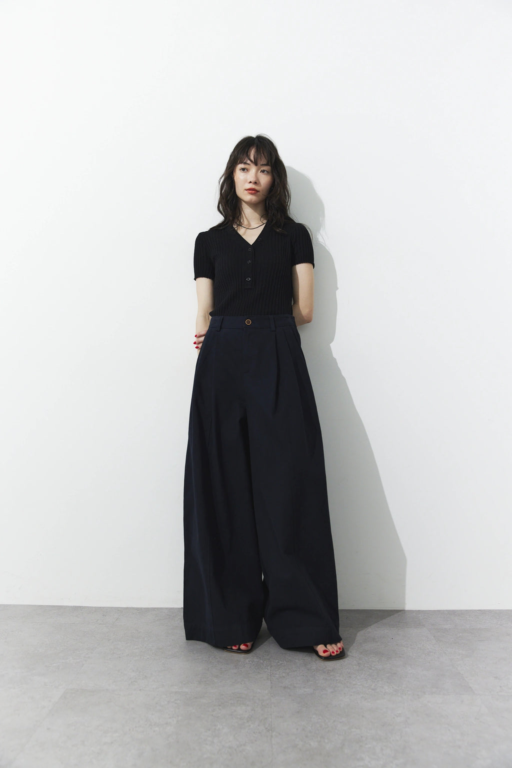 Tucked wide pants