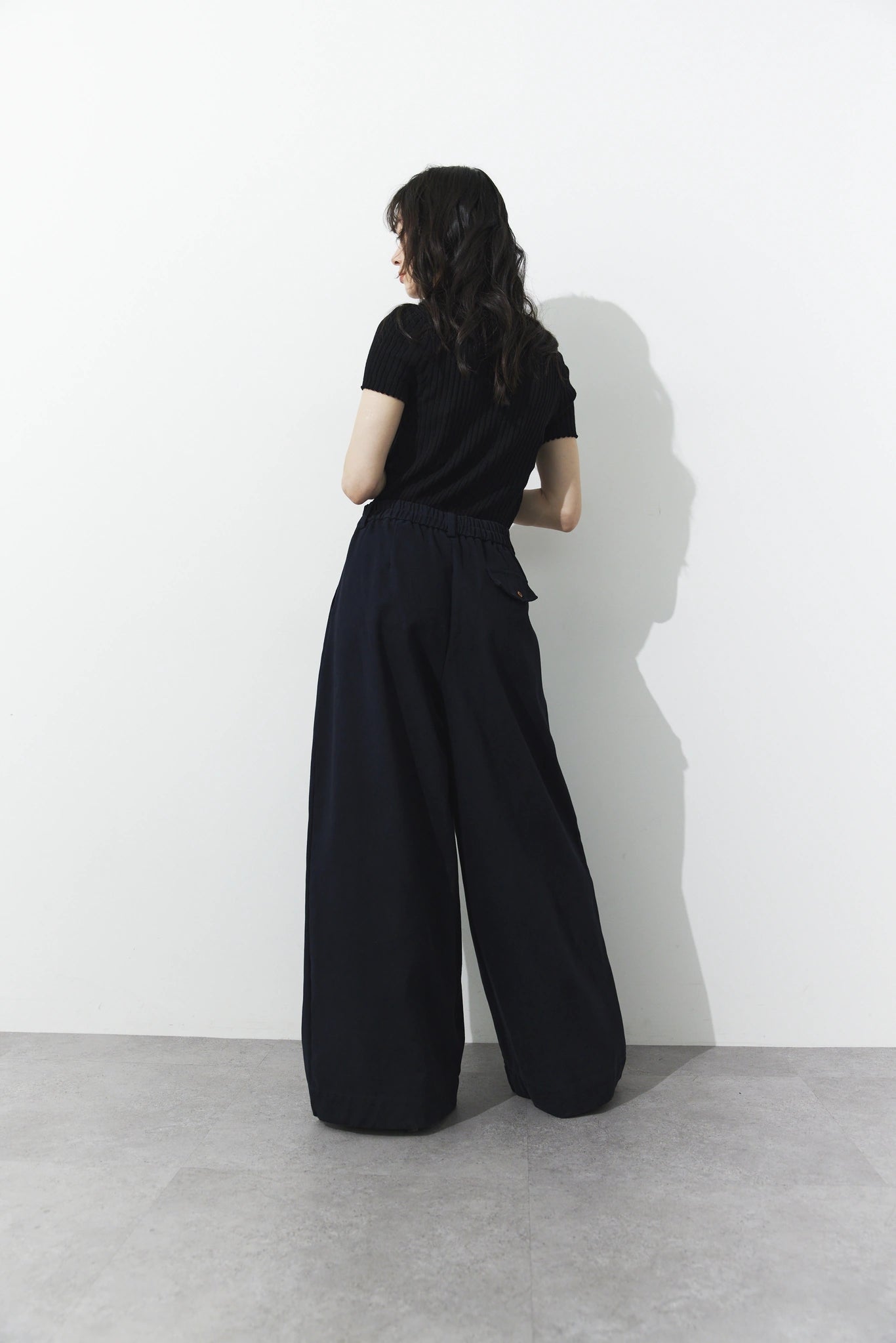 Tucked wide pants