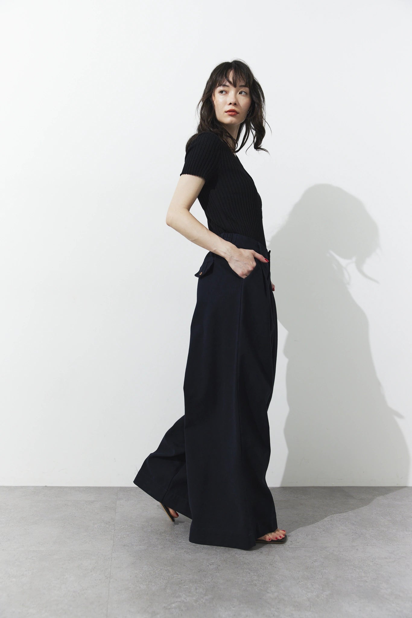 Tucked wide pants