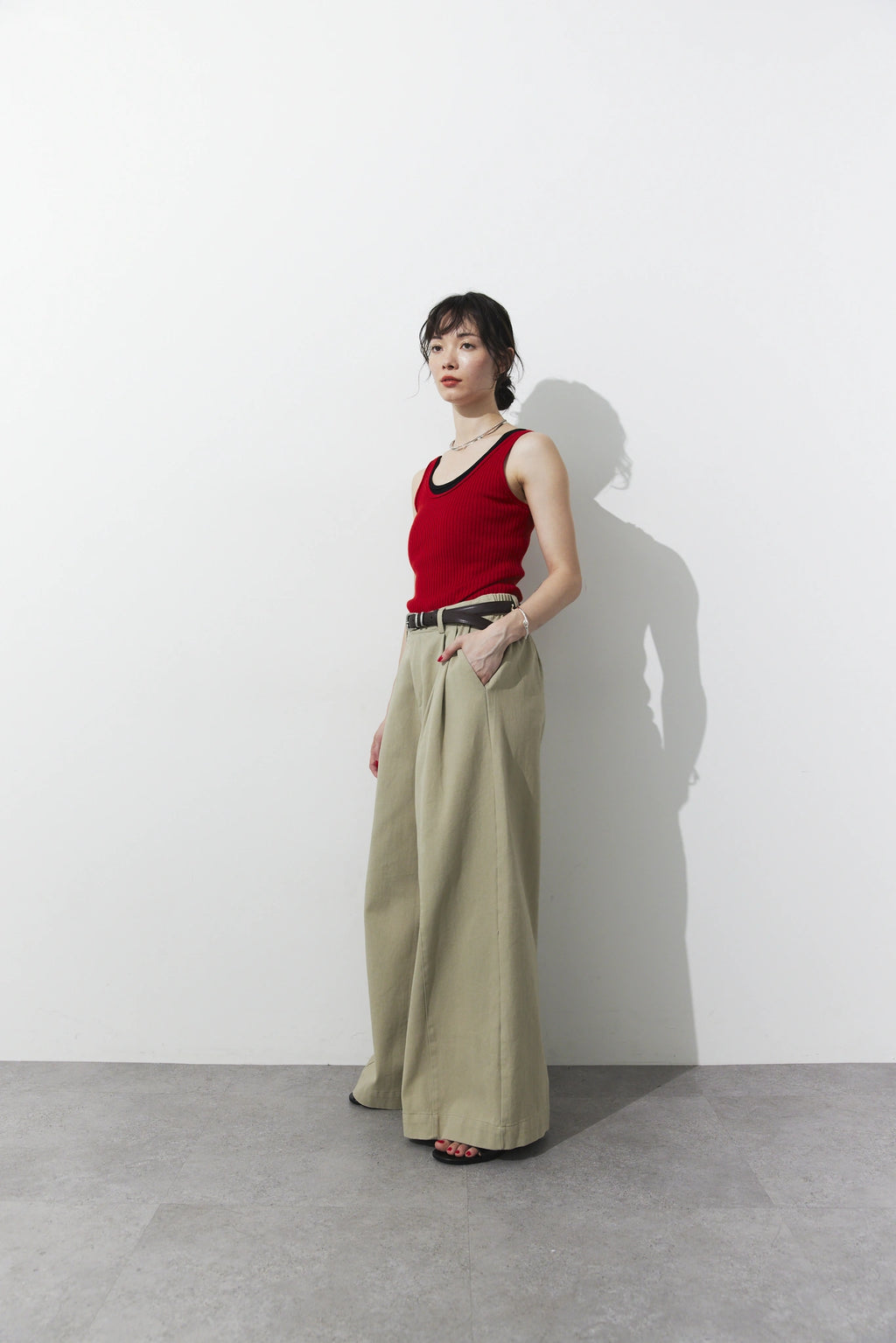 Tucked wide pants