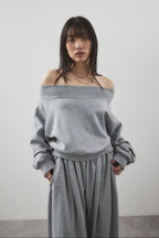 Sweatshirt-touch off-shoulder tops
