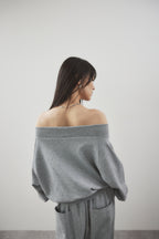 Sweatshirt-touch off-shoulder tops