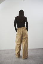 Cotton roll-up curved pants