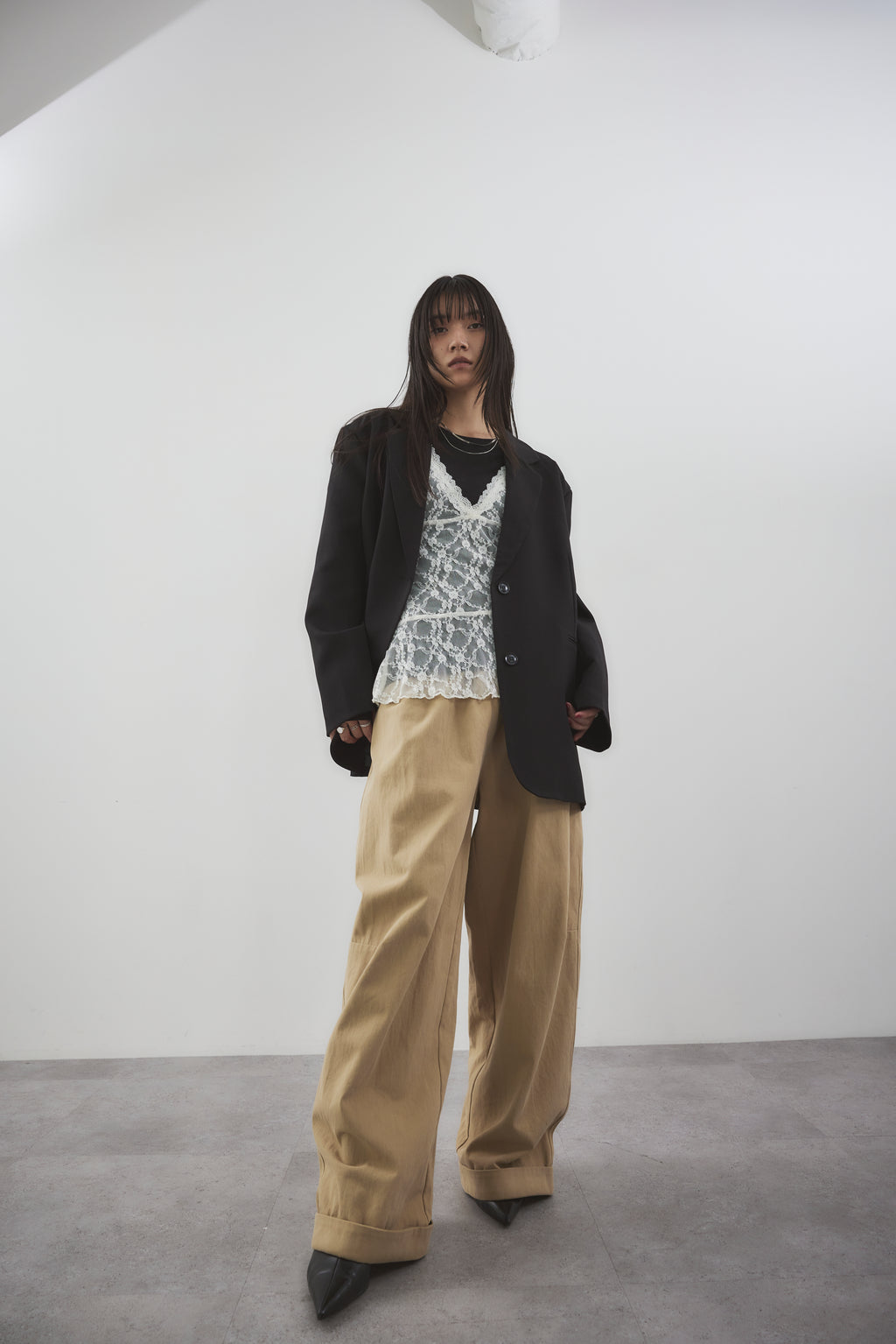 Cotton roll-up curved pants