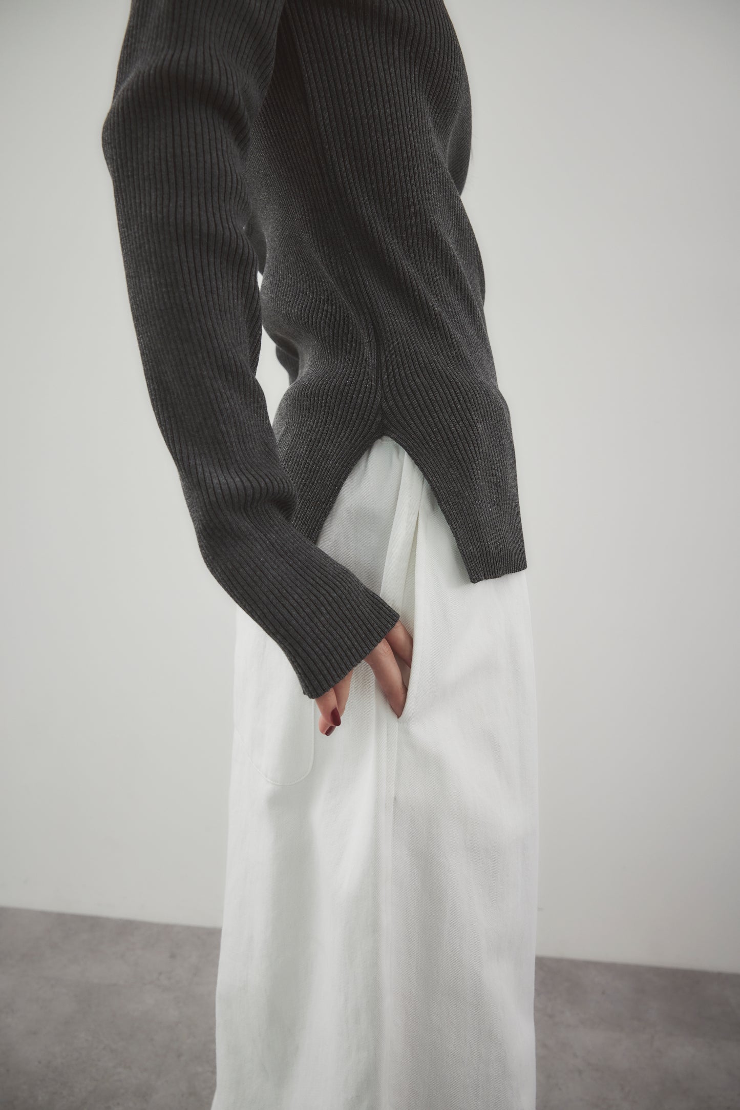 Back open rib knit