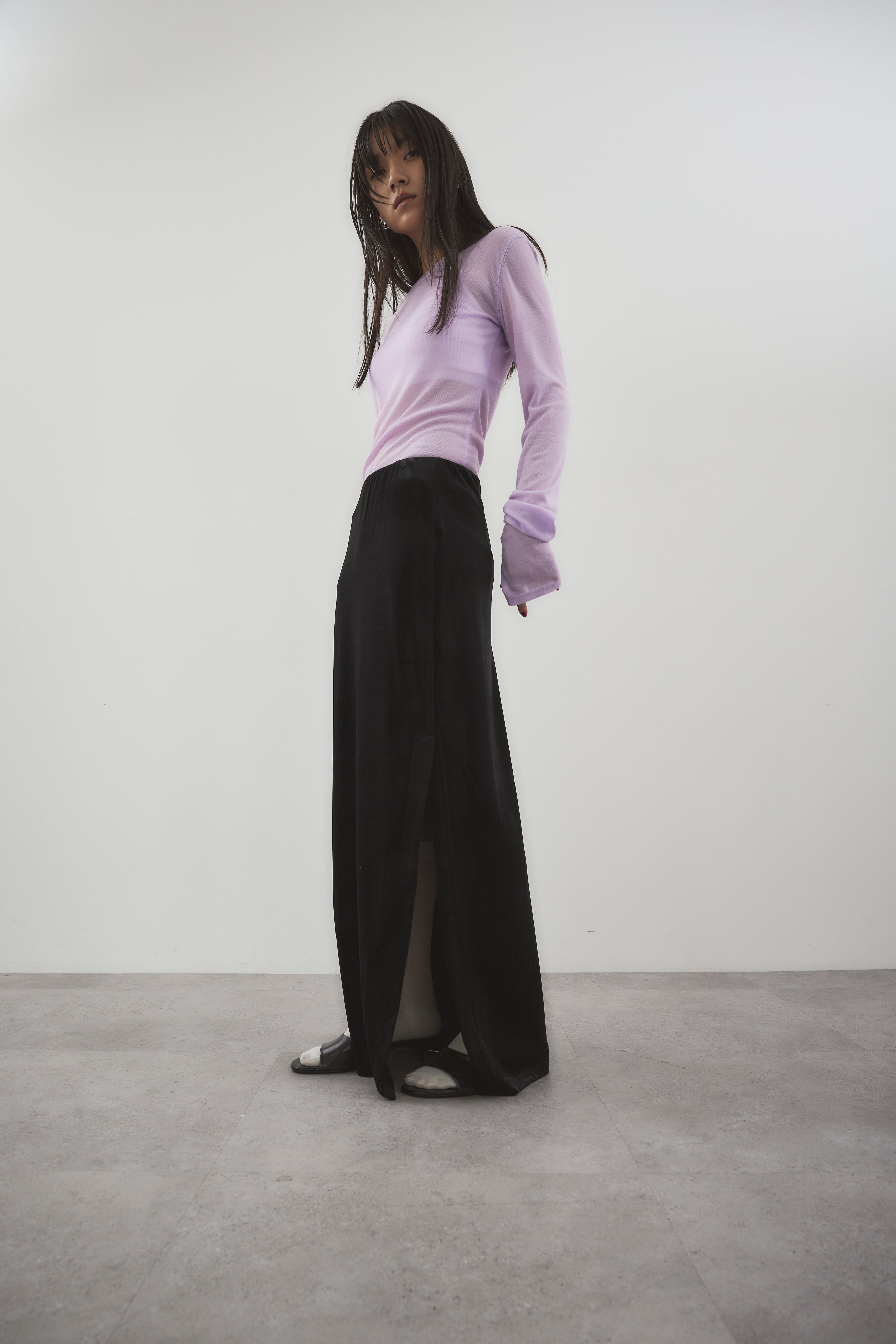 Side vent velour long skirt