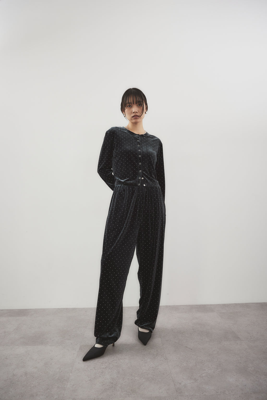 Shiny dot velour pants