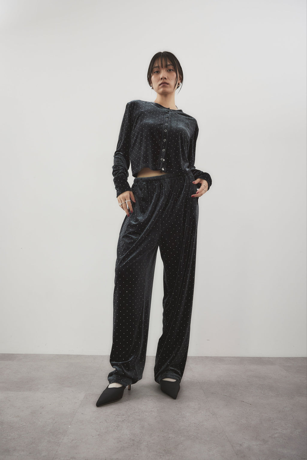 Shiny dot velour pants