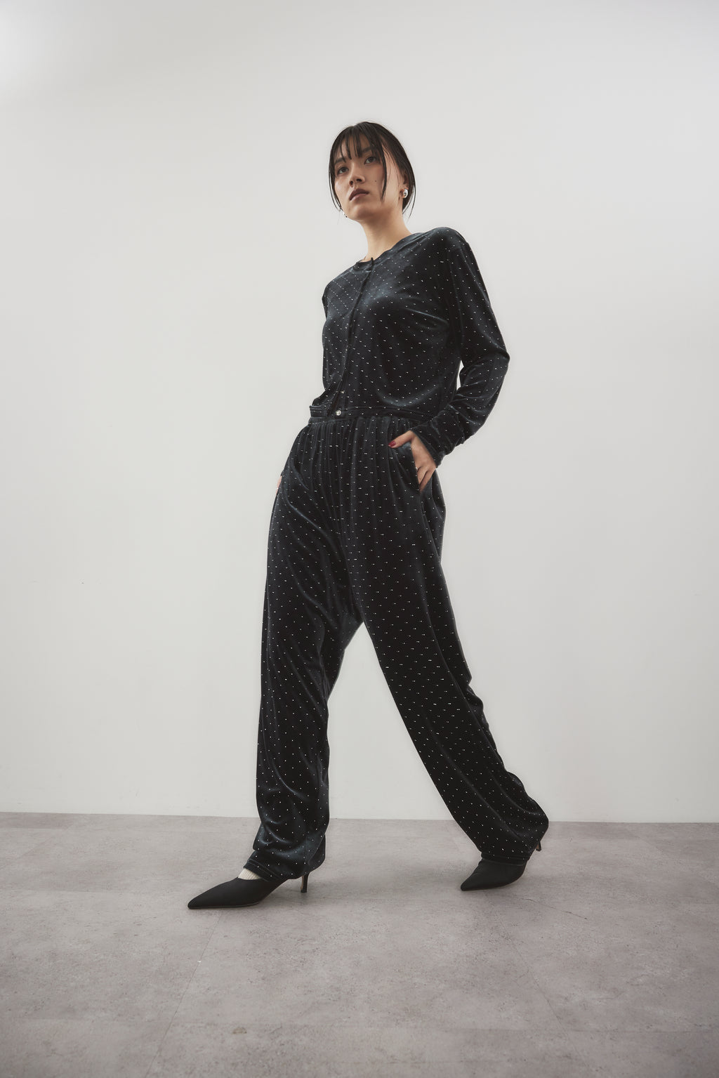 Shiny dot velour pants