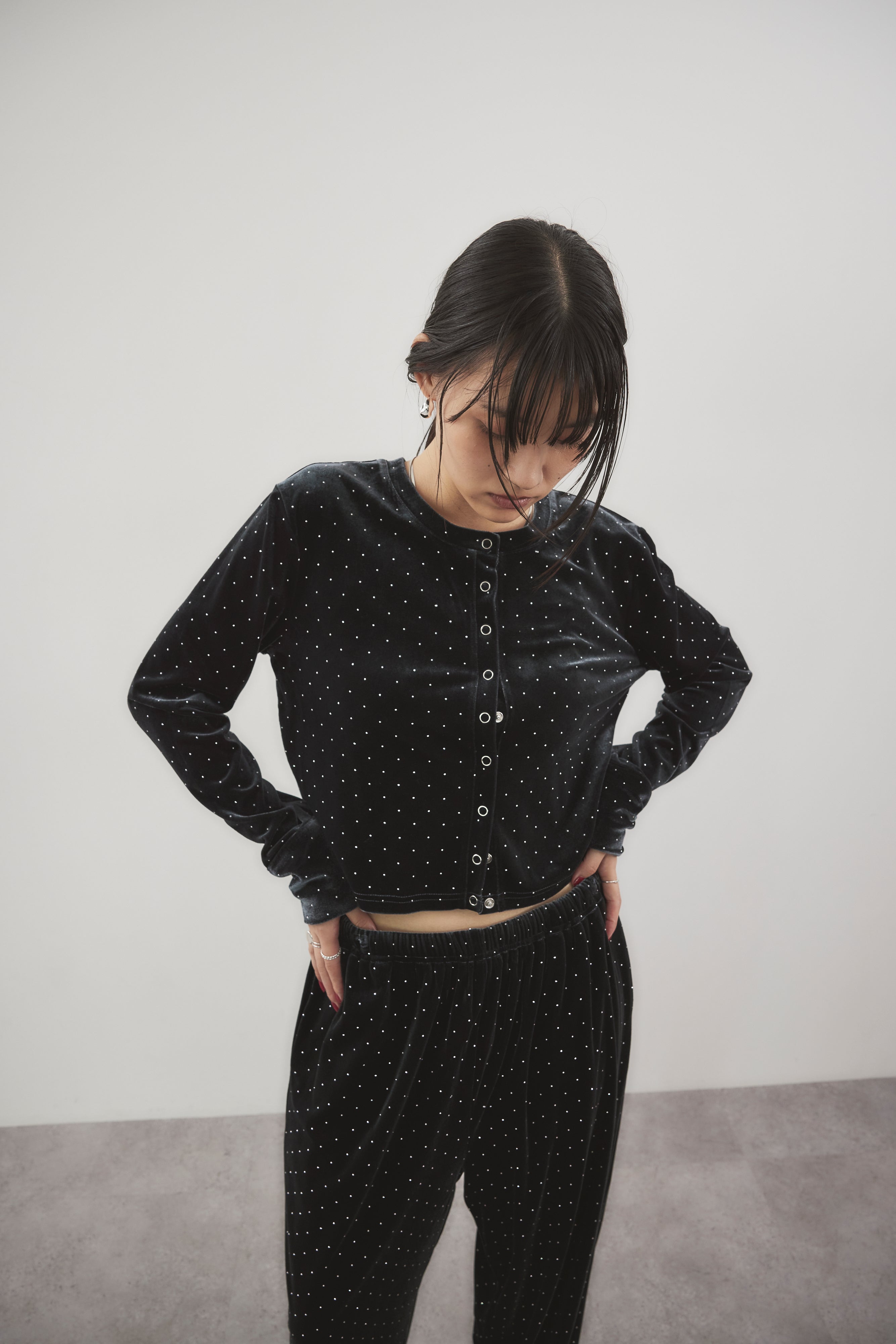 Shiny dot velour cardigan