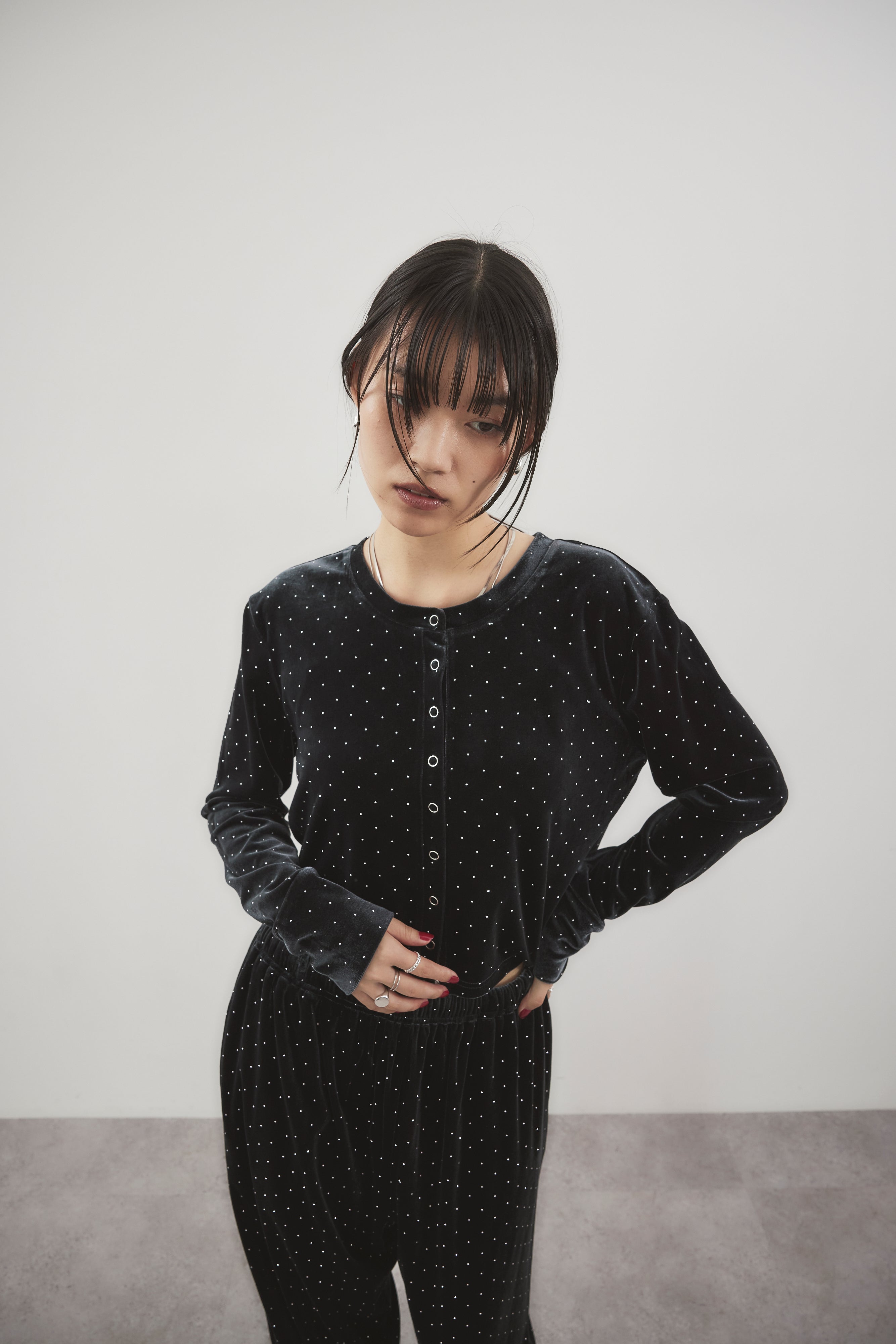 Shiny dot velour cardigan