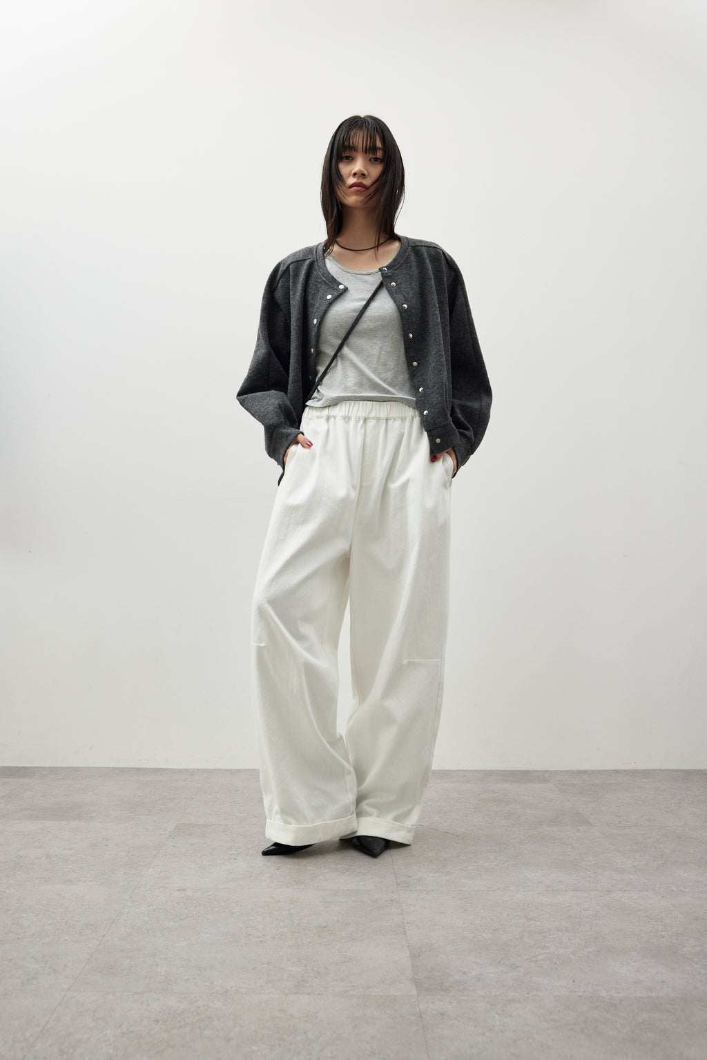 Cotton roll-up curved pants