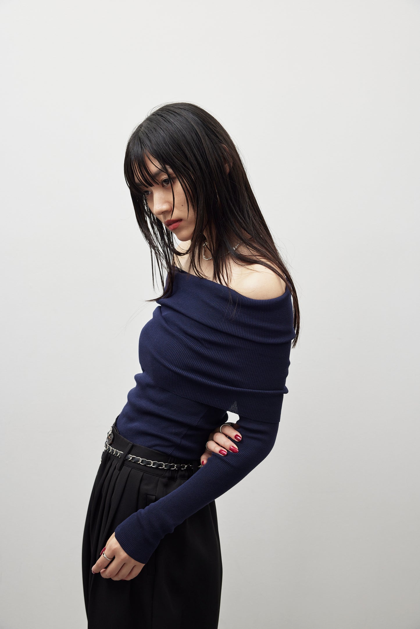 Off-shoulder knit tops