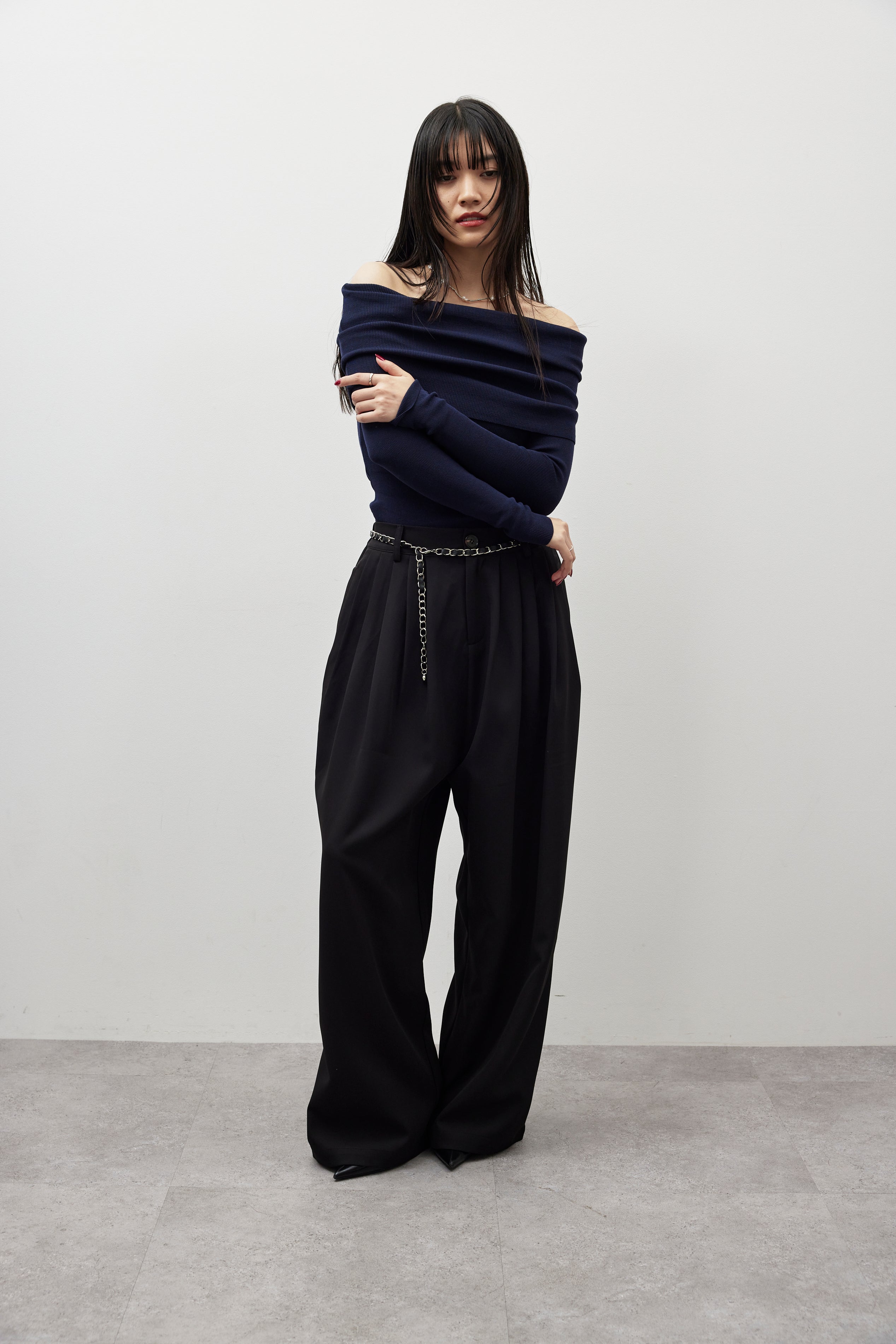 Off-shoulder knit tops