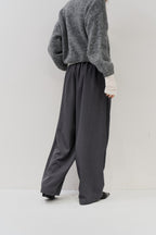 2-tuck wide pants