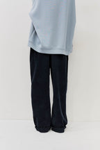 Corduroy roll up curved pants