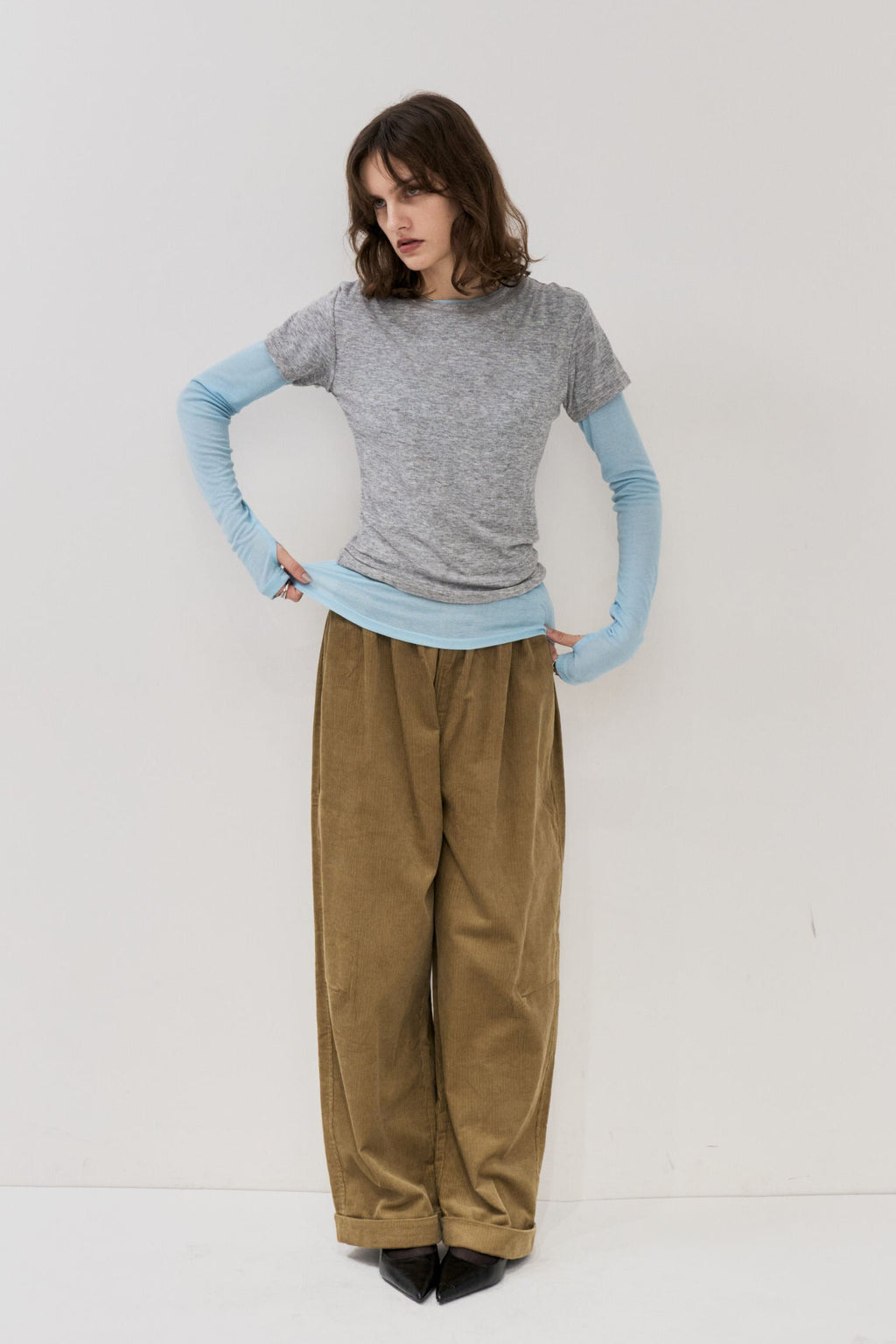 Corduroy roll up curved pants